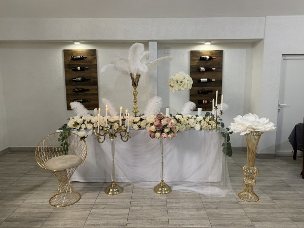 dada-cvetna-dekoracija-za-vencanje-10